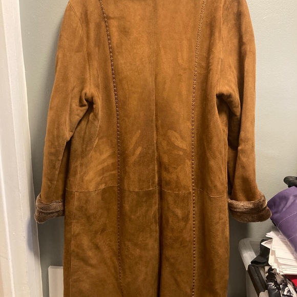 Bloomingdales Shearling Coat Size 14/16 FINAL DROP. - Picture 9 of 16